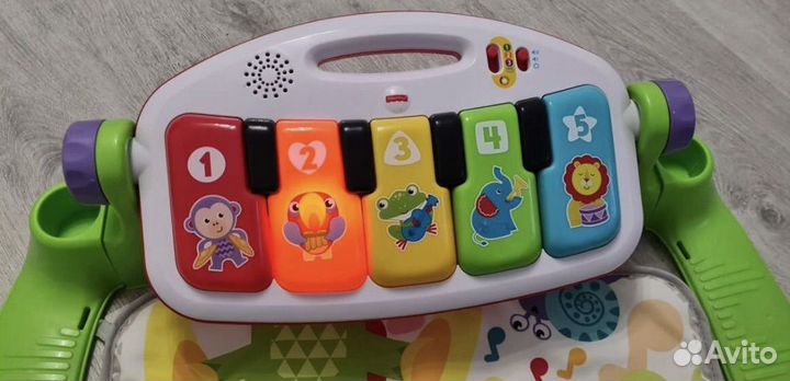 Коврик Fisher Price Пианино