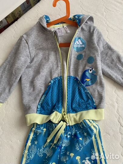 Спортивный костюм adidas для девочек