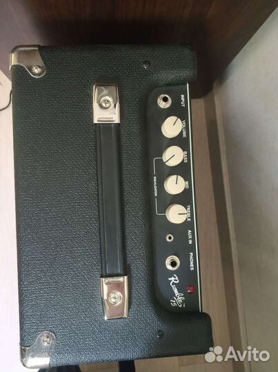 Комбоусилитель басовый fender