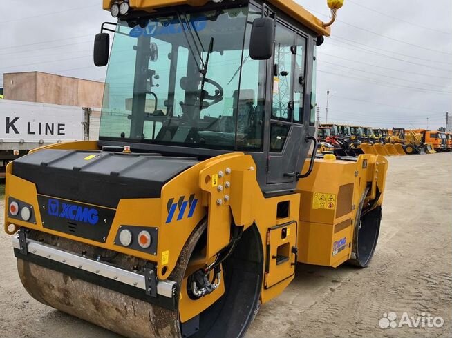 Дорожный каток XCMG XD103, 2023