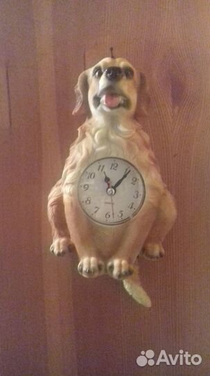 Часы настеные лабрадор n 5168 с хвостам на мацеите