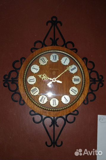 Советские настенные часы Янтарь