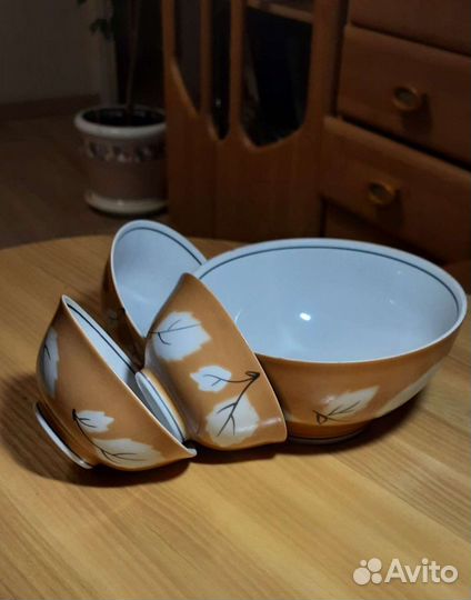 Посуда: Пиалы/Салатники. Фарфор Городница