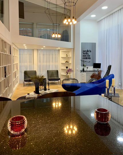 6-к. квартира, 303,8 м², 2/6 эт.