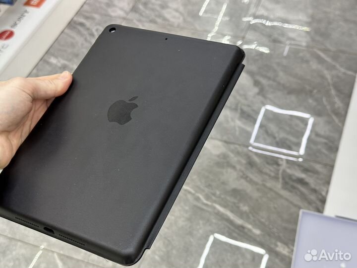 Чехол для iPad 10.2 Apple Smart Case черный