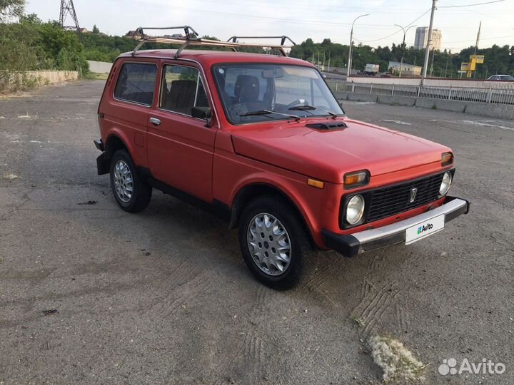 LADA 4x4 (Нива) 1.7 МТ, 1995, 111 000 км