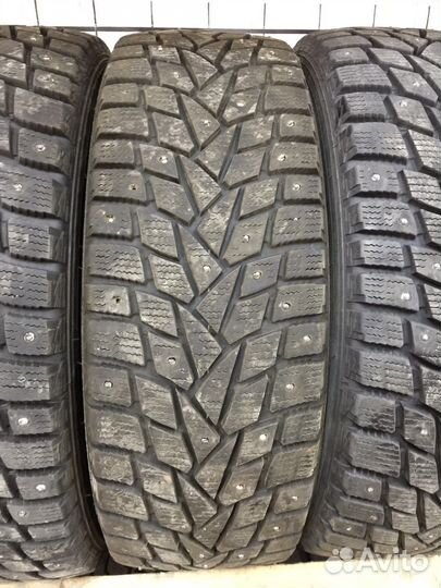 Dunlop SP Winter Ice 02 205/60 R16 96T