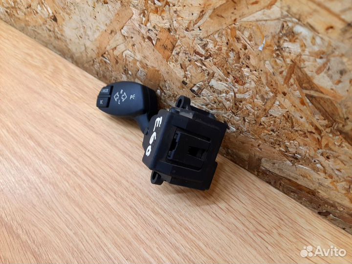 Переключатель поворотов подрулевой BMW E60/E61