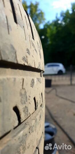 Goodyear EfficientGrip SUV 225/65 R17 102H