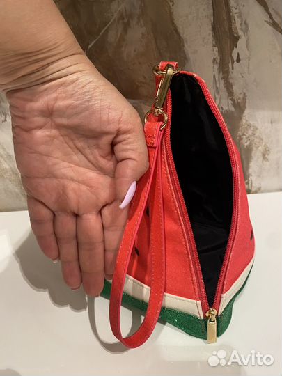 Косметичка женская