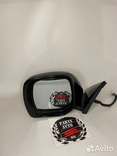 Зеркало Infiniti QX56 QX80 Nissan Patrol Z62 Y62