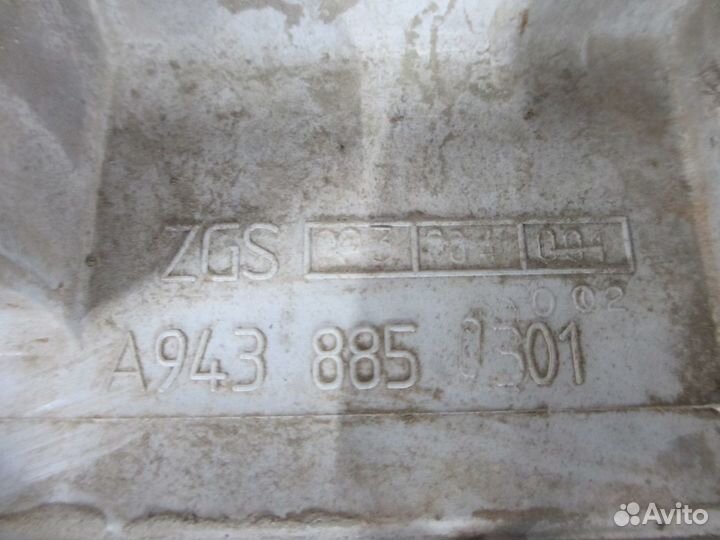 Бампер центральная часть Mercedes-Benz A9438850301