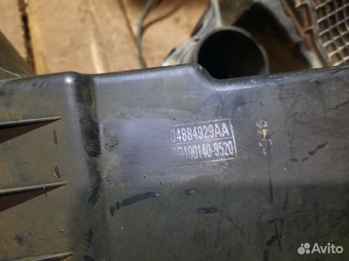 Корпус воздушного фильтра chrysler газ 31105