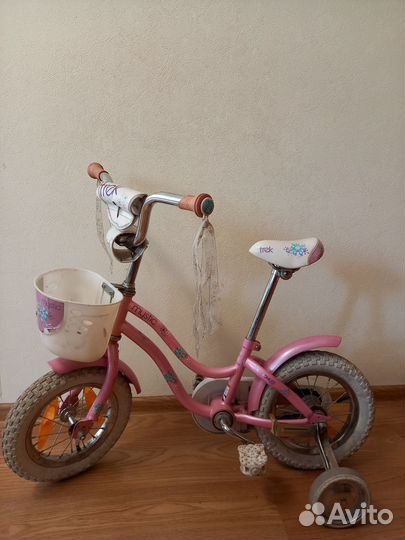 Детский трехколесный велосипед бу