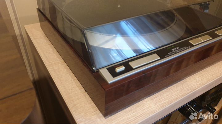 Проигрыватель винила Denon DP-37F