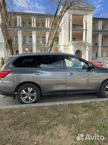 Nissan Pathfinder 3.5 CVT, 2018, 85 000 км с пробегом, цена 2999000 руб.