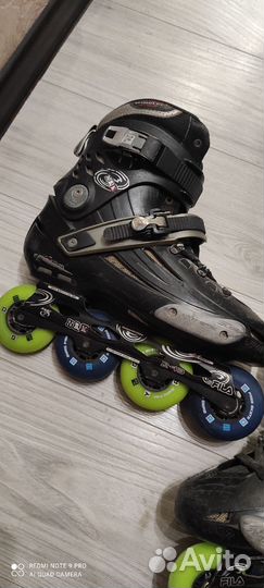 Роликовые коньки