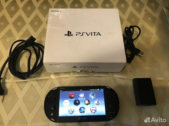 Sony PS Vita slim (2000)