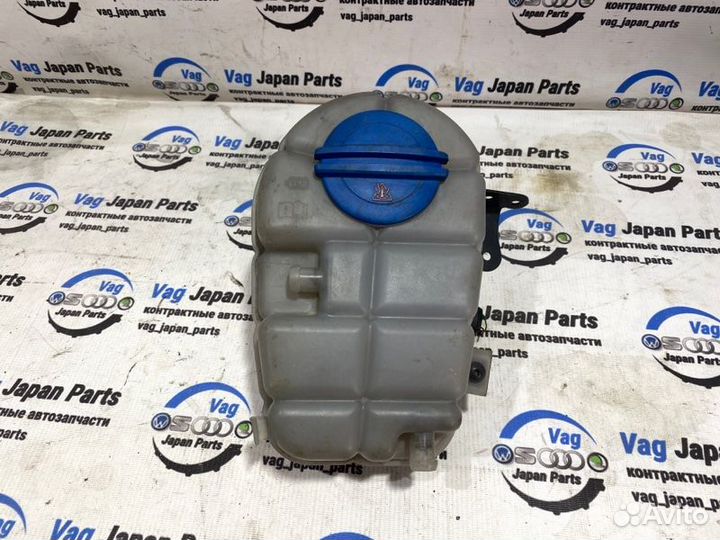 Бачок расширительный Audi A6 C7 chva 2013