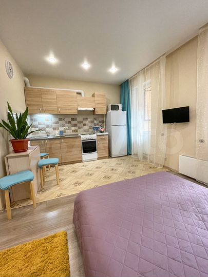 Квартира-студия, 30 м², 6/17 эт.