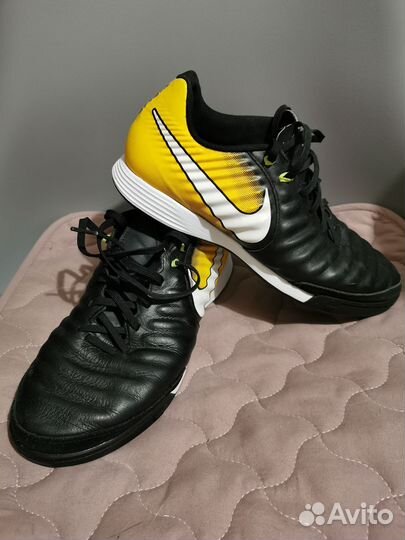 Футзалки nike tiempo
