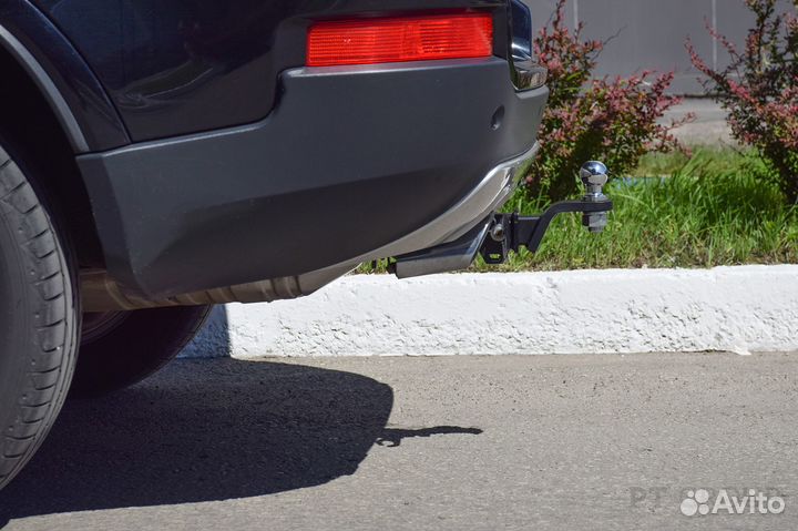 Фаркоп под квадрат Volvo XC90