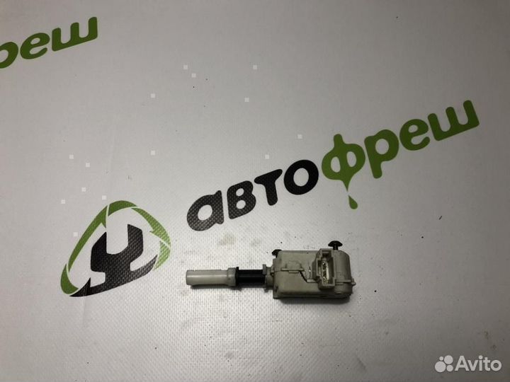 Замок лючка бензобака Porsche Cayenne