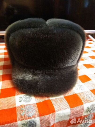 Мужская шапка