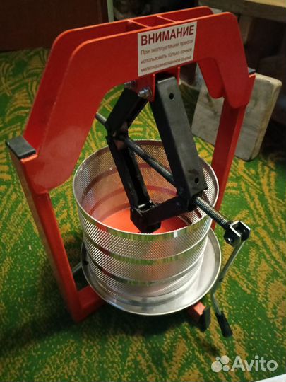 Пресс для сока домкратный