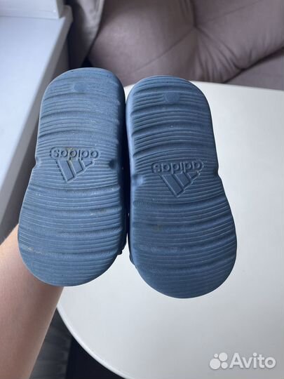 Сандалии adidas размер 20 21