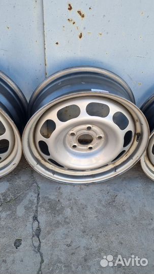 Диски 4 шт оригинал R17 Toyota RAV-4