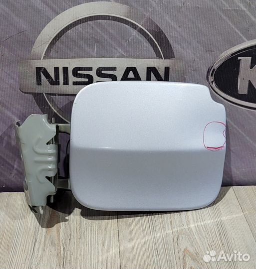 Лючок бензобака nissan terrano D10