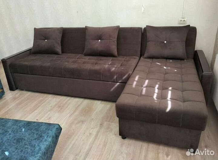 Угловые диваны в наличии не б/у
