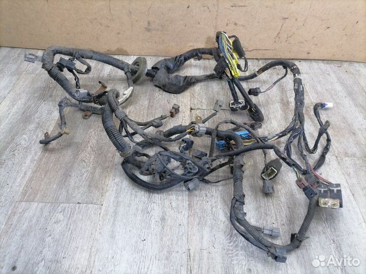 Проводка (коса) подкапотная Mitsubishi Lancer CK4A