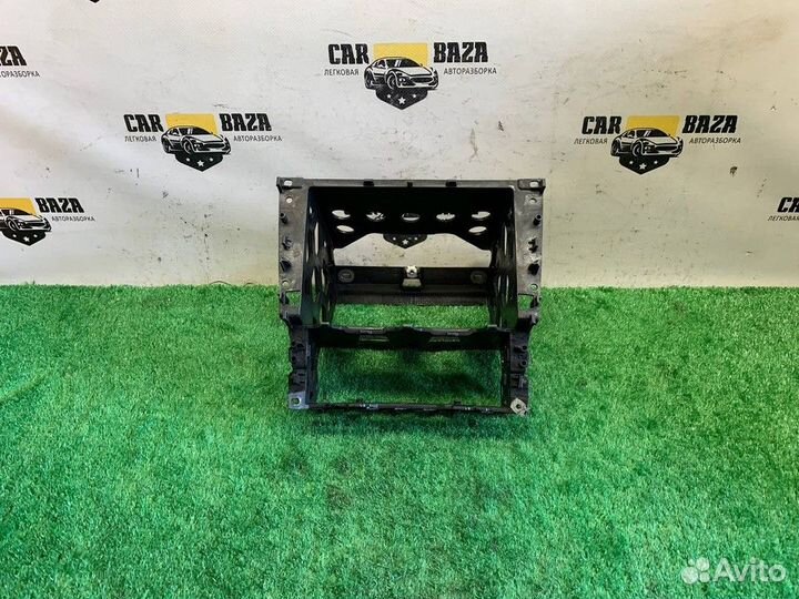 Консоль Volkswagen Polo