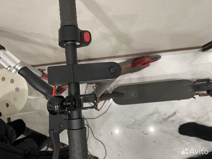 Электросамокат xiaomi m365 pro