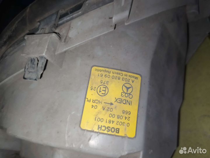 Фары мерседес с 240 кузов 203 правая и левая