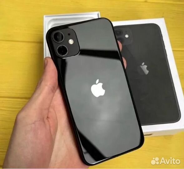 iPhone 11, 64 ГБ