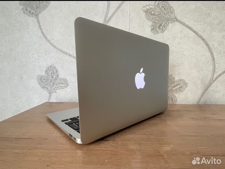 Apple MacBook Air 11.6 Core i5