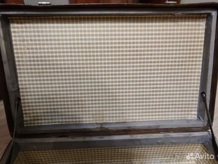 Чемоданы времен СССР