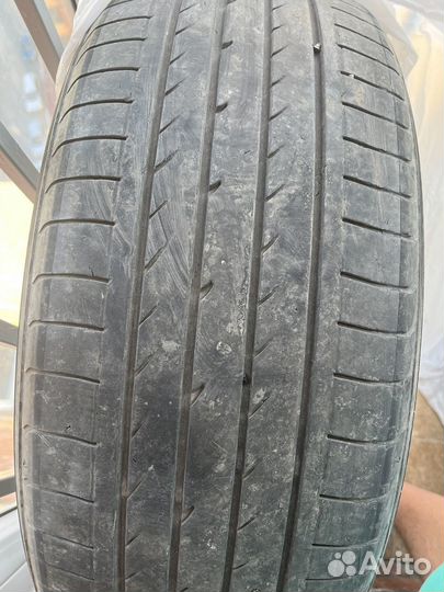 Yokohama Advan Sport V102 235/55 R20 102V