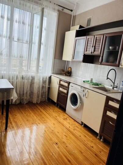 2-к. квартира, 50 м², 2/4 эт.