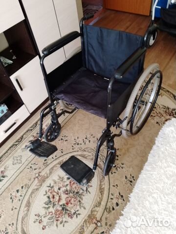 Продам инвалидную коляску бу