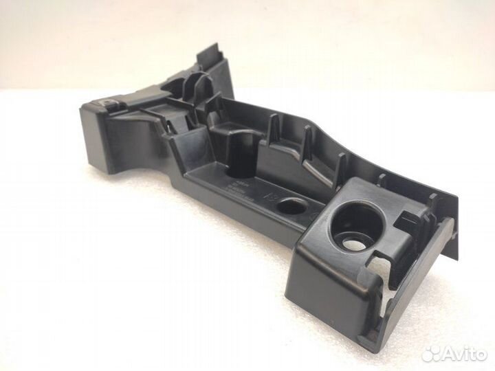 Кронштейн бампера задний правый Bmw X5 E70 N52B30