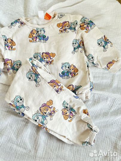 Комплект одежды для девочки 98-104-110