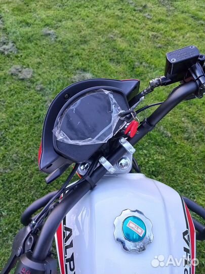 Новый мопед Motoland RS 11 LUX