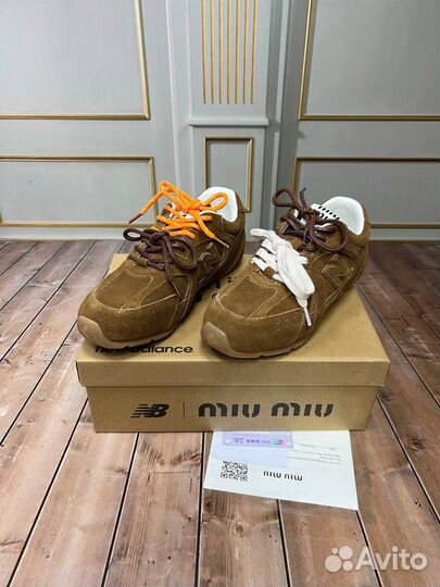 Кроссовки new balance miu miu