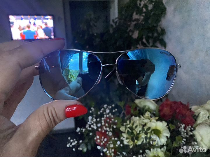 Солнцезащитные очки