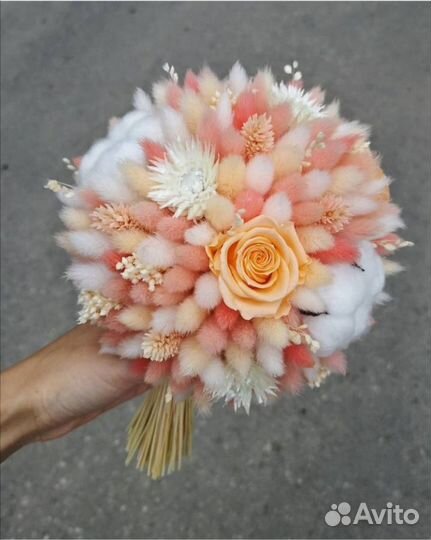 Букет невесты и композиции из сухоцветов