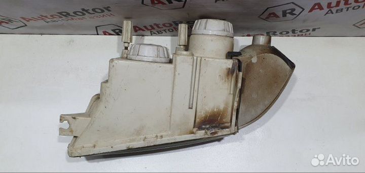 Фара галогеновая правая LADA 2110 седан